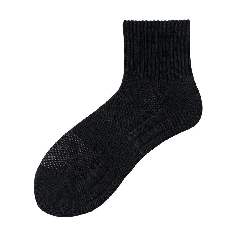 Men's Spring and Autumn Mesh Socks, Black and White Socks, Anti-drop and Sweat-absorbing Towel Socks
