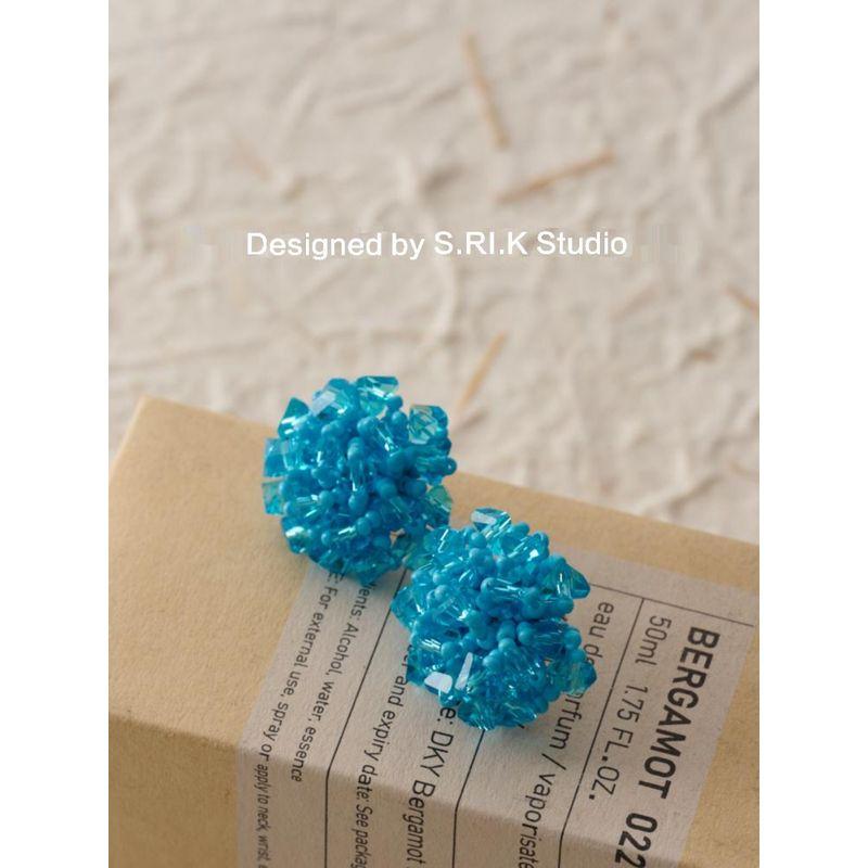 

Десять Ли Комната [Крутой Цветочный Шар ~ с Клипсой для Уха] Милые Свежие Серьги-Пусеты из Серебра с Голубой Гортензией Легче всего сочетать Серьги Mosquito coil ear clip delivery cushion