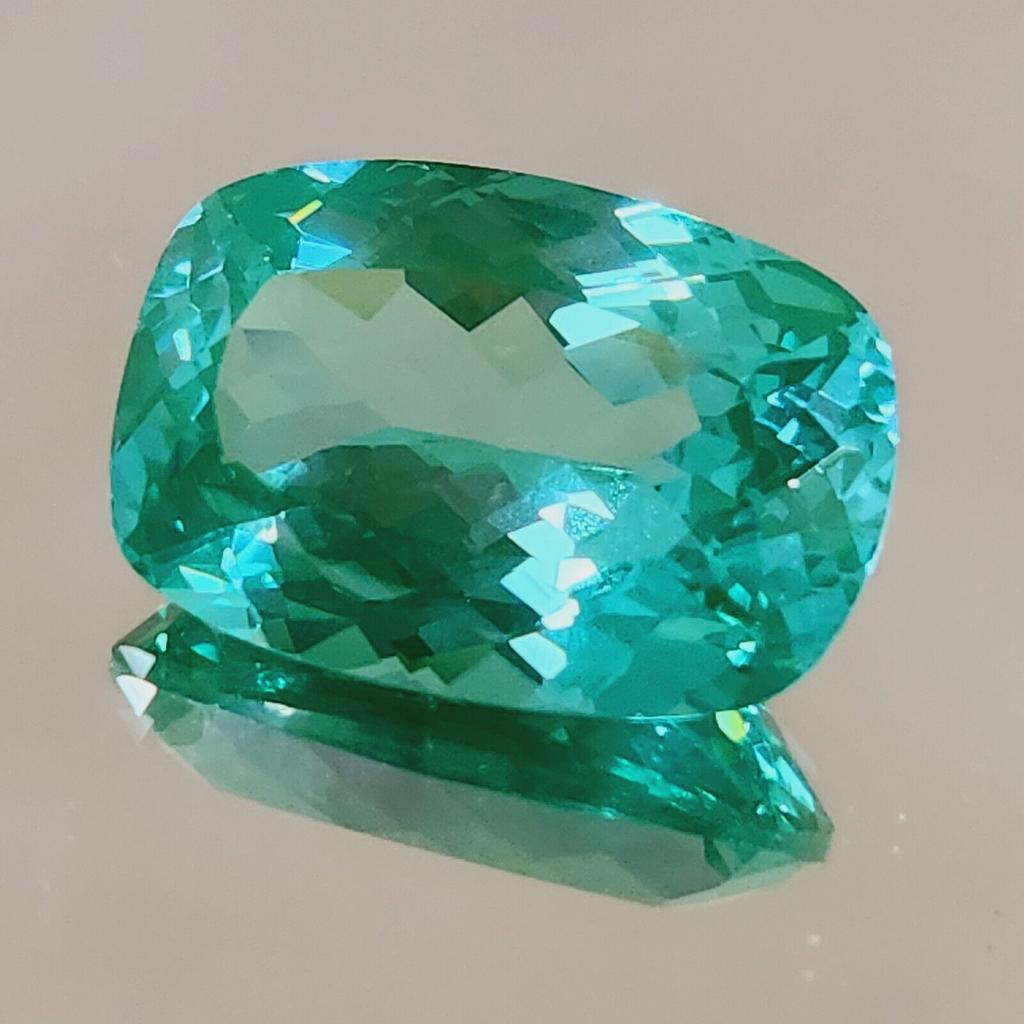 Natural Flawless Green Parti Sapphire Loose Cushion Shape Gemstone 21x14 MM