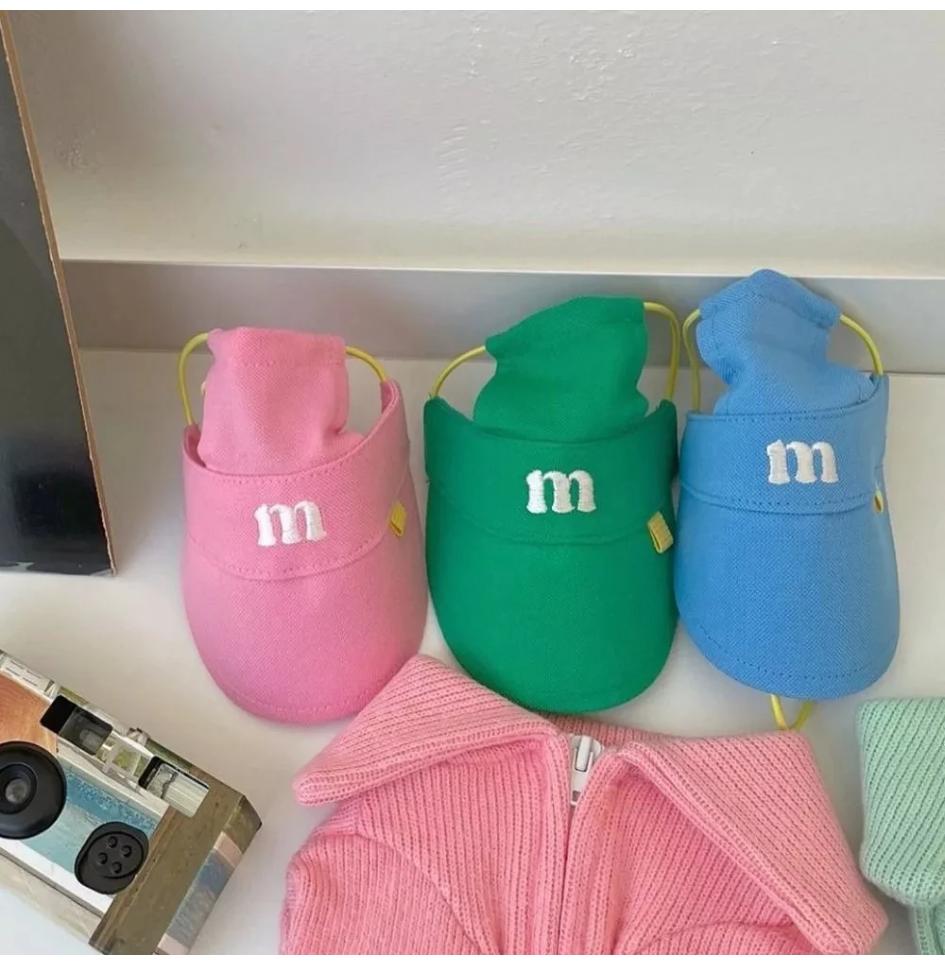 1 Piece Summer M-Shaped Embroider Three-Color Sun Hat for Dogs, Pet Cats, Pets, Elastic Pig Nose Buckle Adjustment Hat
