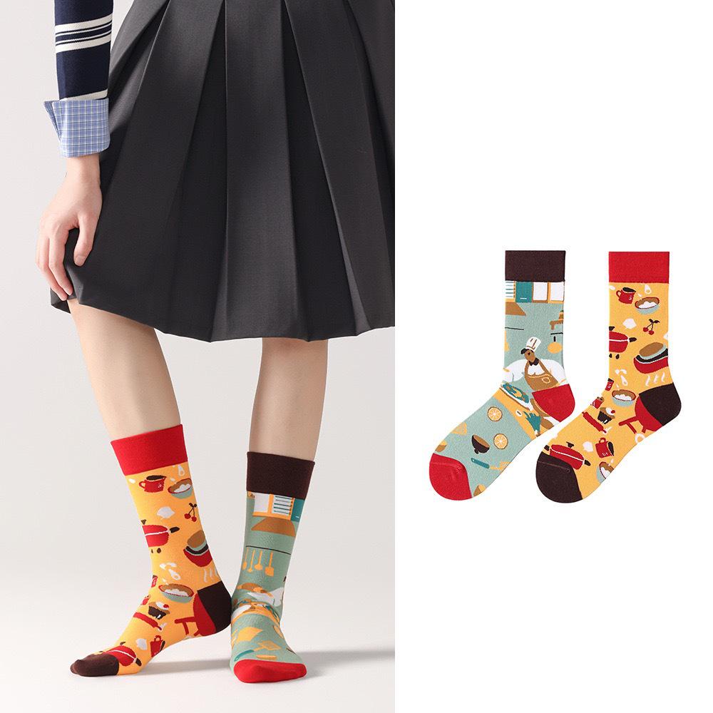 Original Asymmetrische Cartoon Hip Hop Baumwollsocken für Paare - Wadenhoch Mandarinenente Stil für Damen und Herren