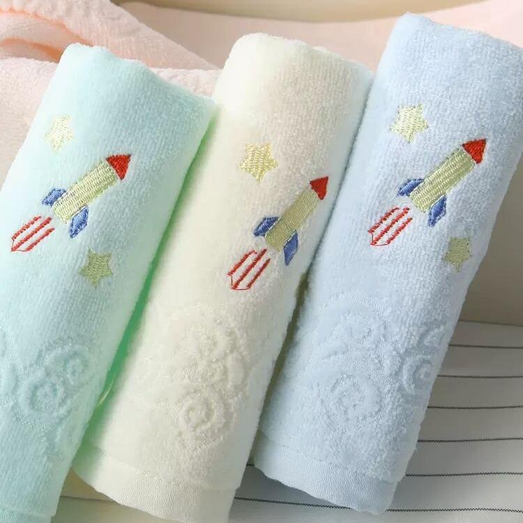 Jinhao Soft Pure Cotton Cartoon Towel for Kids – Medium, Skin-friendly, Water-absorbent, Perfect for Face Washing