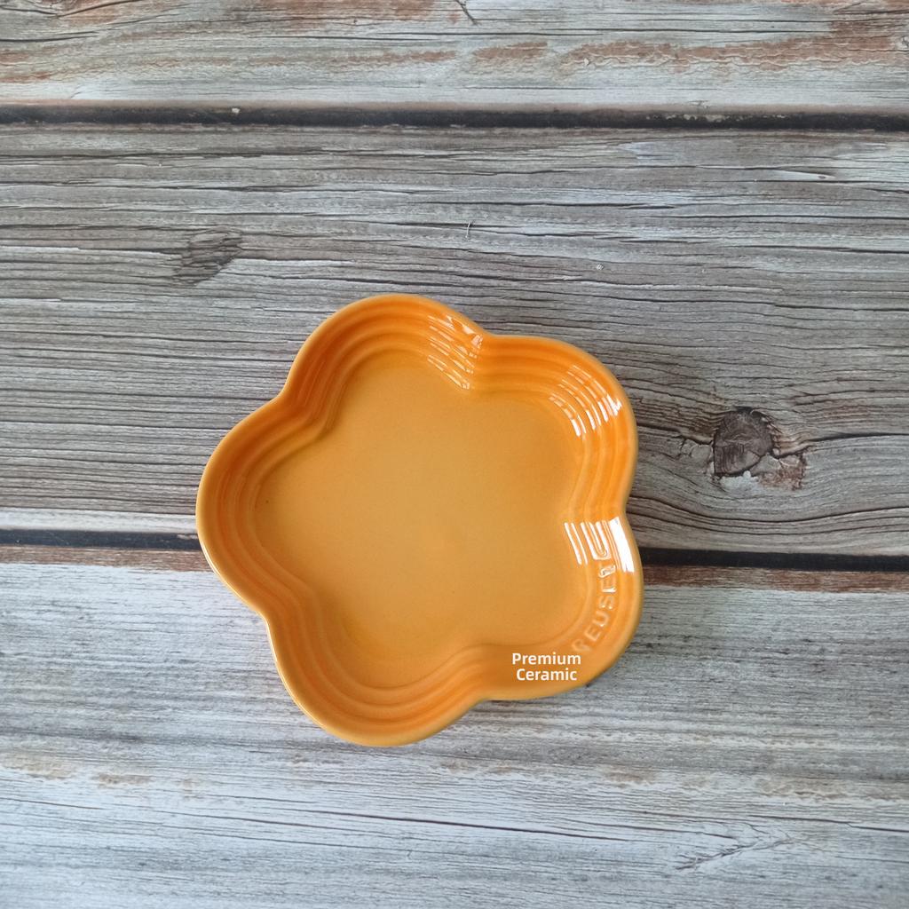 Le Creuset Kühle Farbe Pflaumenblütenform Soßenschale Keramik Unterglasur Essteller Französischer Stil Universell Einsetzbar Spülmasch...