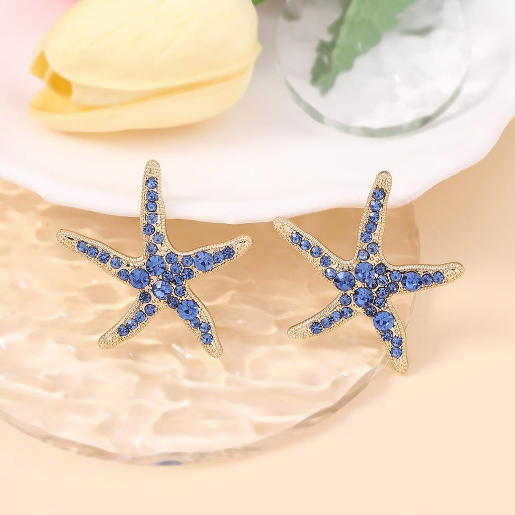 Hot-selling fashion niche beach vacation wind starfish shell personalized stud earrings, zircon simple