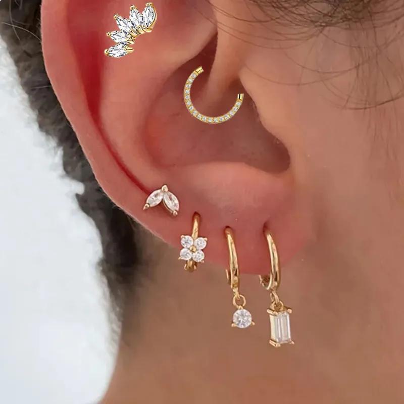 2 Paires Boucles d'Oreilles Créoles Petites Câlins en Acier Inoxydable Pour Femmes Petit Pendentif Cristal Zirconium Boucles d'Oreilles Cartilage Bijoux Piercing