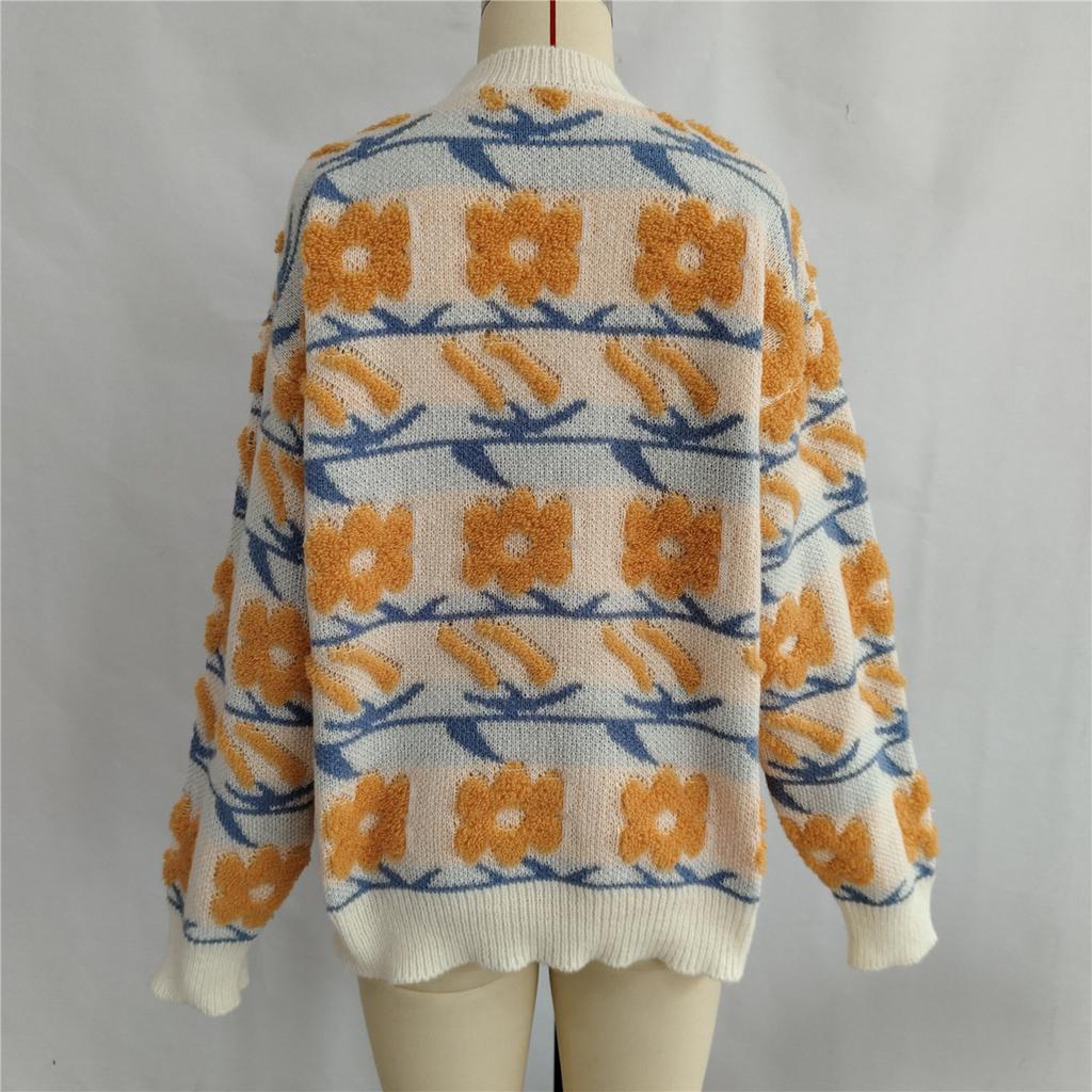 Autumn and Winter New Sweet and Cute Style Flower Jacquard Towel Embroidered Knitted Round Neck Thick Sweater for Women 3579 KTB