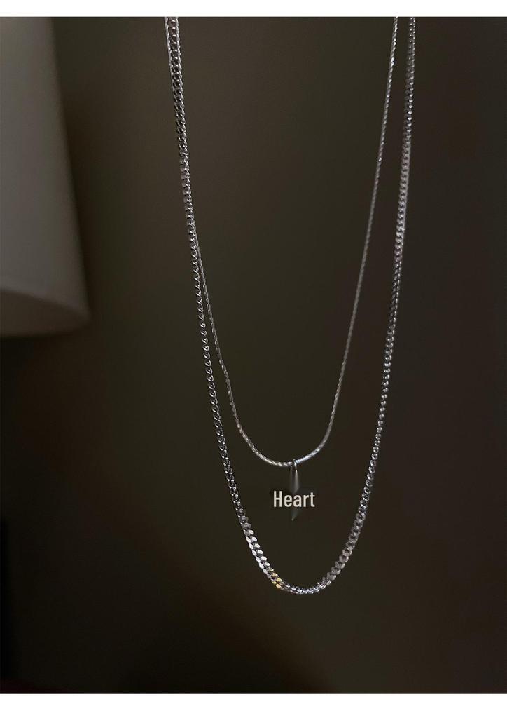 Elegant Korean Double Layer Heart Necklace - Retro Fashion Clavicle Chain for Women