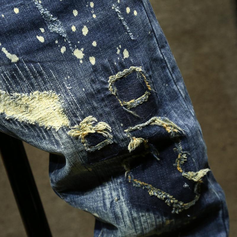 2023 Korean Slim Fit Retro Embroidered Jeans for Men