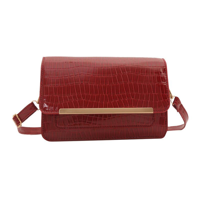 Trendy Medium-sized Square Bag With Stitching Details For Daily Outfits