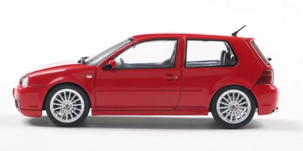 SOLIDO Maßstab Volkswagen Golf IV R32 2003 Fertigmodell S4313604 1/43 (rot)