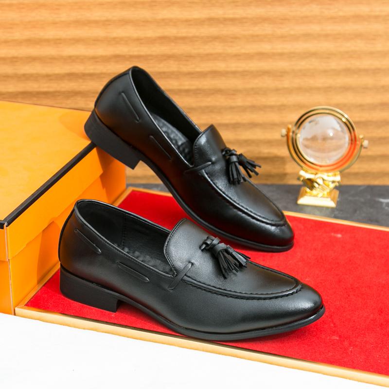 Fashion Men Business Tassel Shoes Men Shoes with Casual Comfortable  Fashionable Pointed Loafers British Banquet Men's Shoes Sizes 38-46
