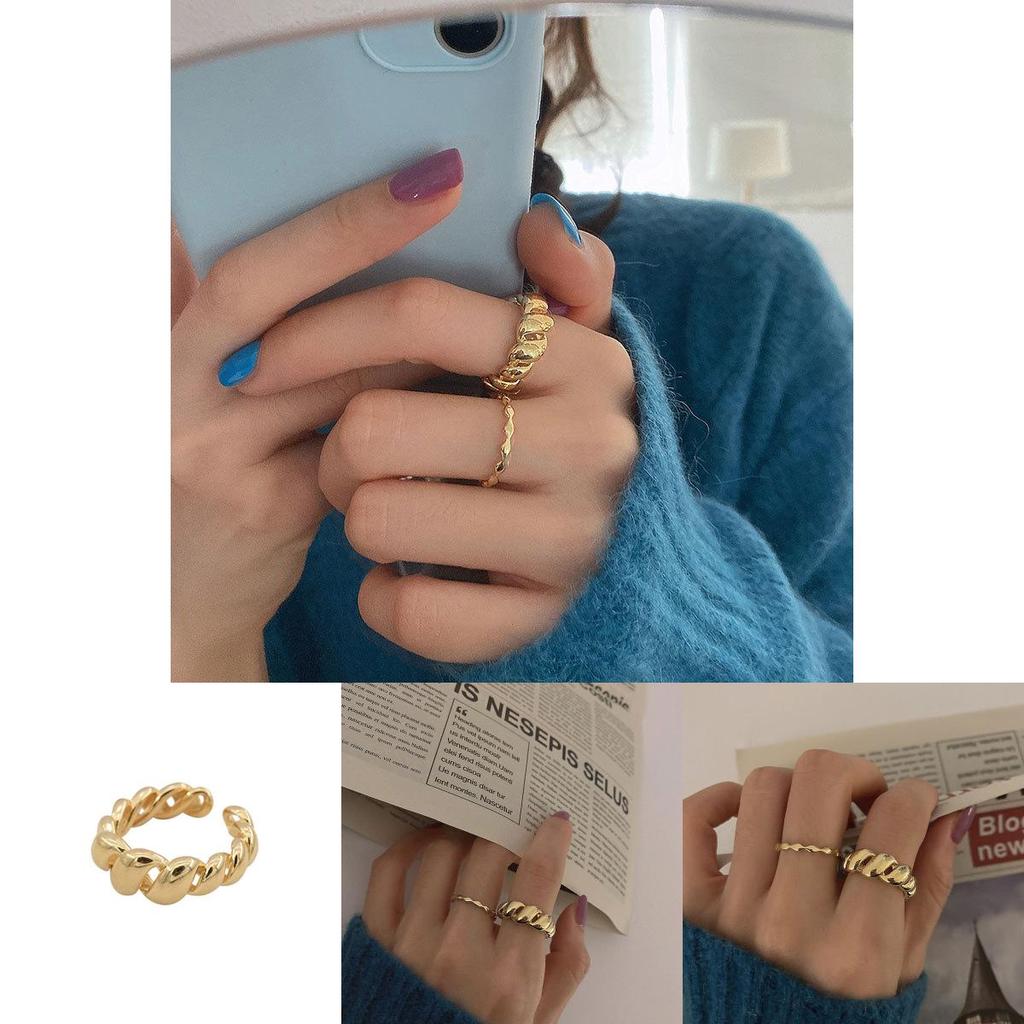 Chic Ins Cold Aesthetic Gold Plated Horn Finger Ring For Stylish Women With Adjustable Fit