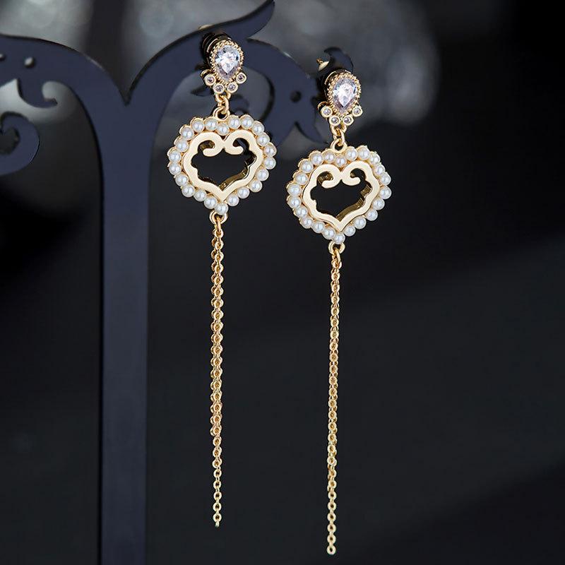 Retro Ruyi Tassel Fan-shaped Stud Earrings - Chinese Style
