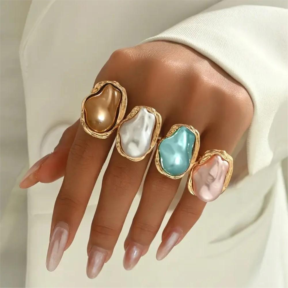 4pcs Elegant Imitation Baroque Pearl Ring Set for Women Vintage Statement Adjustable Rings Daily Wear Jewelry