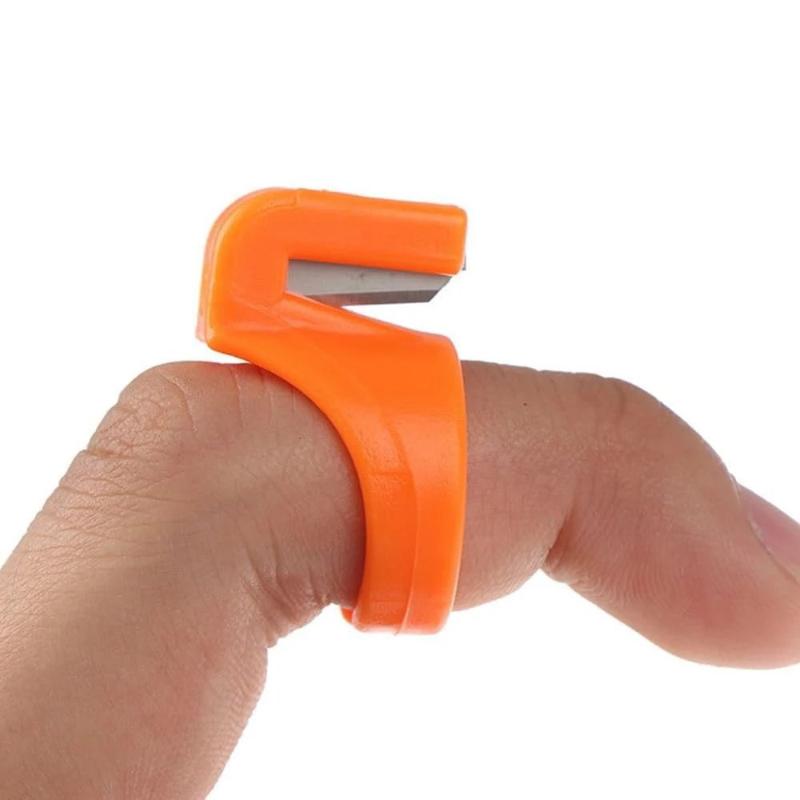 5pcs Sewing Thimble Thread Cutter Rings Anti-slip Plastic Finger Blade Tools for Hand Sewing DIY Craft Embroidery Use
