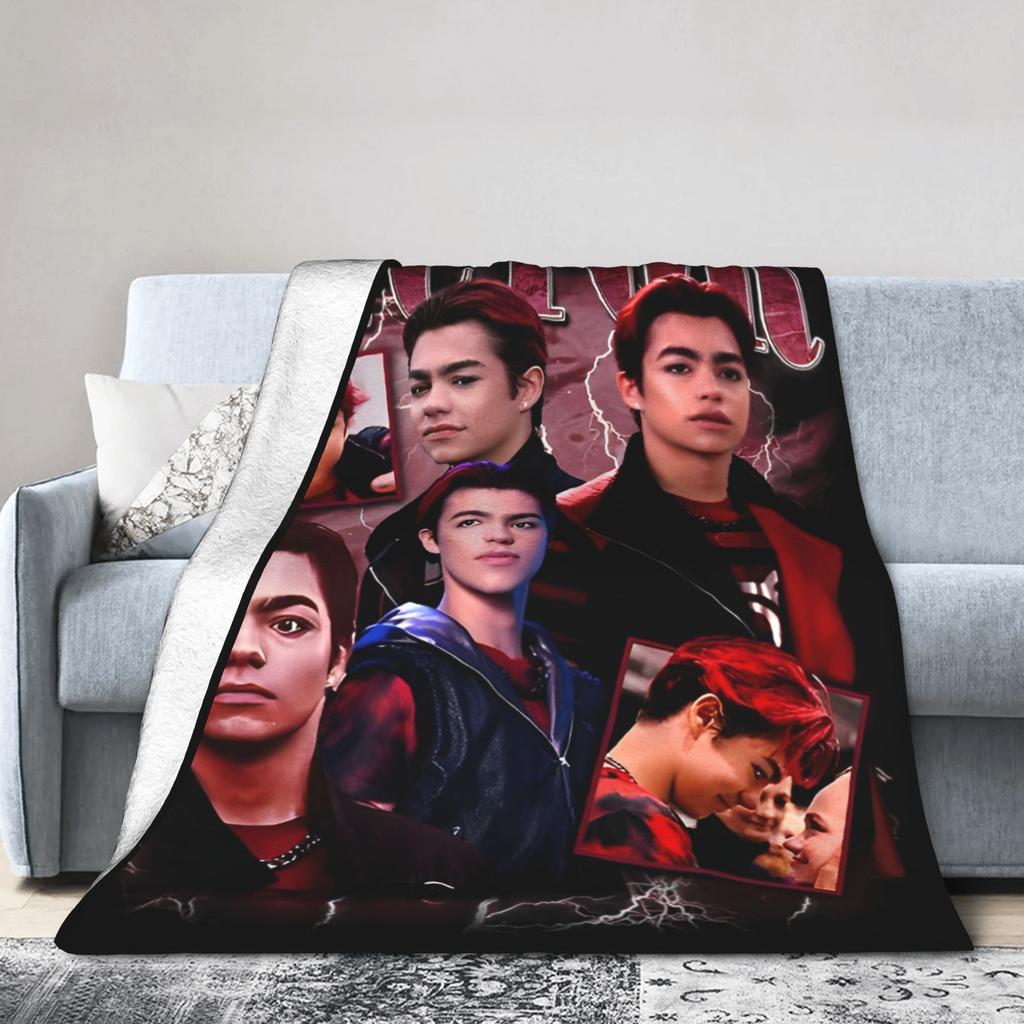 Zombies 4 Dawn of the Vampires Blanket Victor Bootleg Flannel Throw Blanket Bed Decoration Lightweight Multifunction Rug Piece