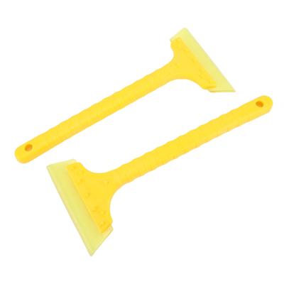 Productos para el invierno – Raspador de hielo