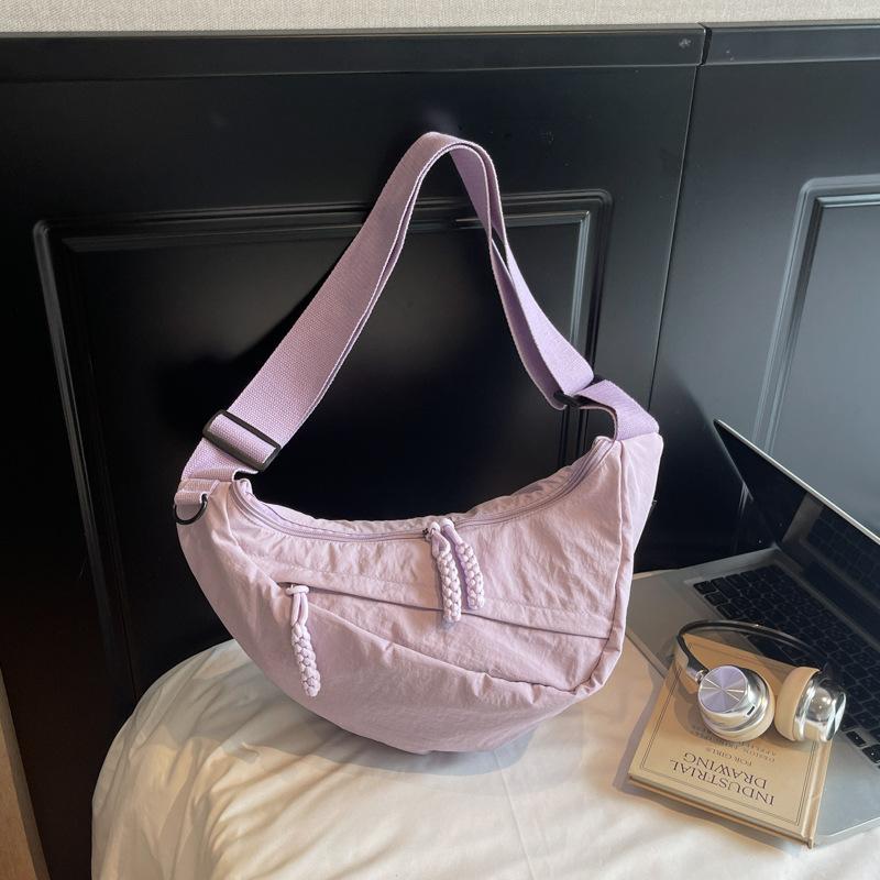 Large Capacity Bag Women's New Korean Version Messenger Bag Fashionable and Simple Dumpling Bag Casual and Lightweight Shoulder Bag Women