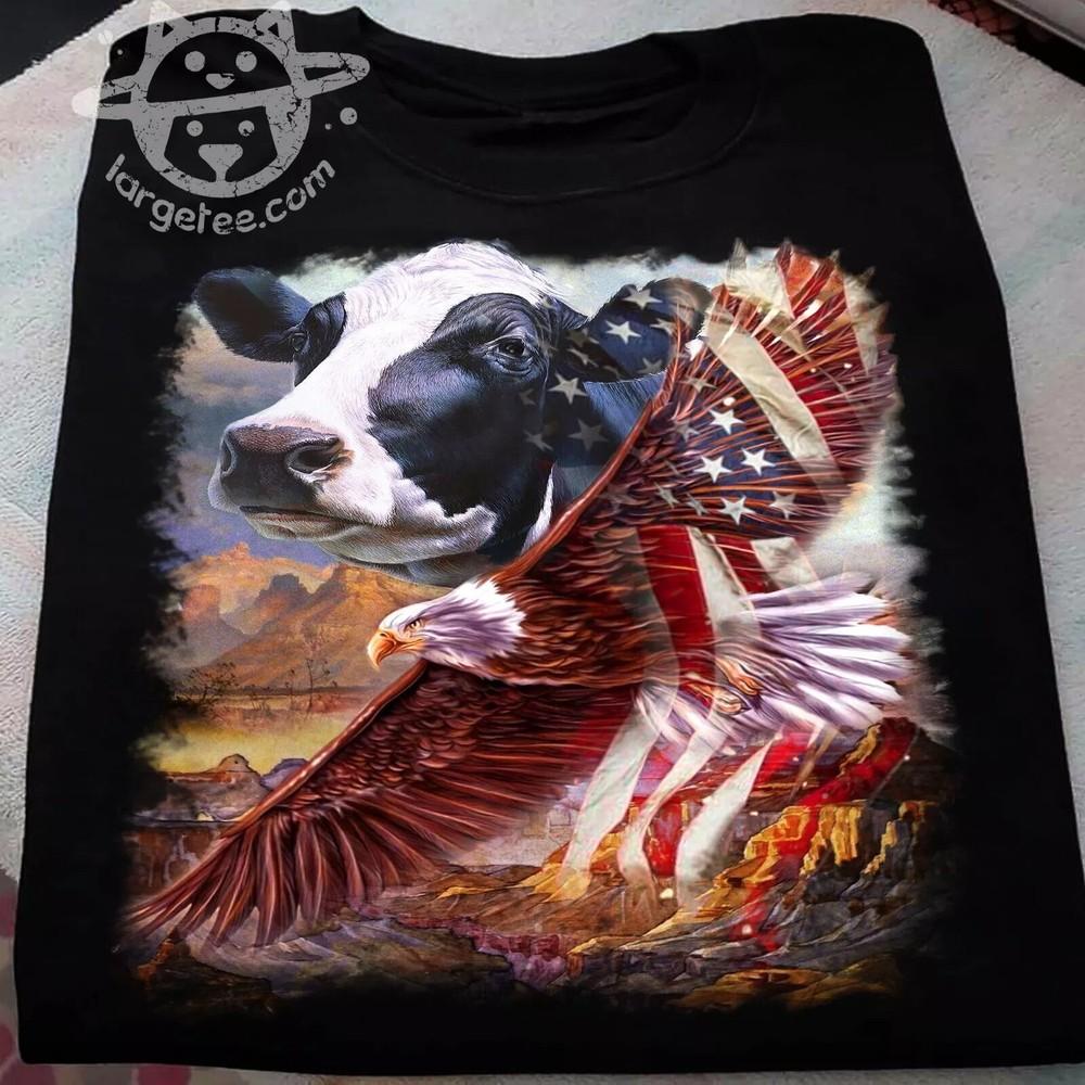 

Cow American Patriot for cow lover T-shirt Size S-5XL 4XL
