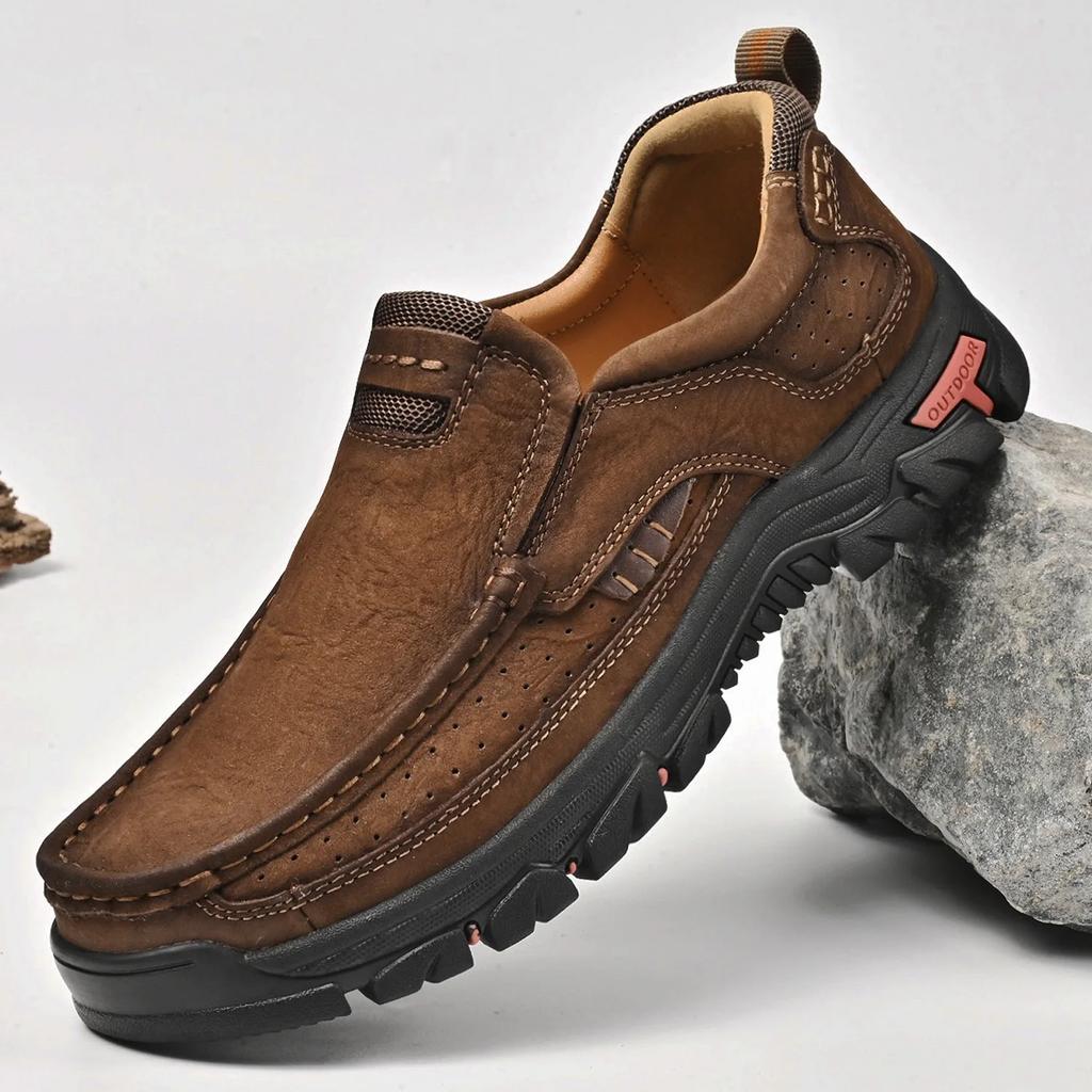 Men's Cowhide Plus Size Loafers Men's Casual Leather Shoes Outdoor Hiking Shoes