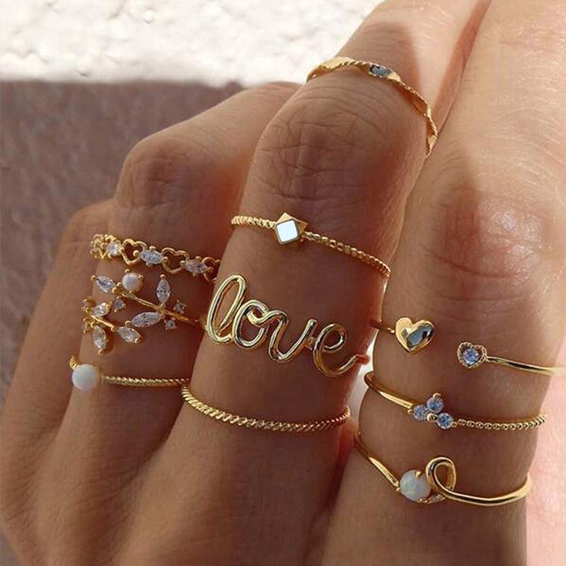

17KM 10Pcs Rings Suit For Women Gold-color Chain Ring Set Bohemian Style Coin Snake Moon Star Party Leaves Love Trend Gift Jewelry