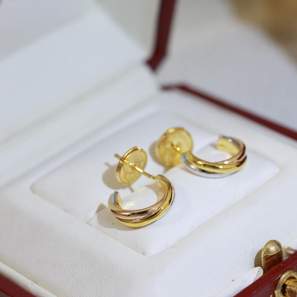 Three-ring Three-color Earrings Half-hoop Design Crafted with Precision Suitable for Gift-giving and Everyday Wear, Made of Hypoallergenic Material