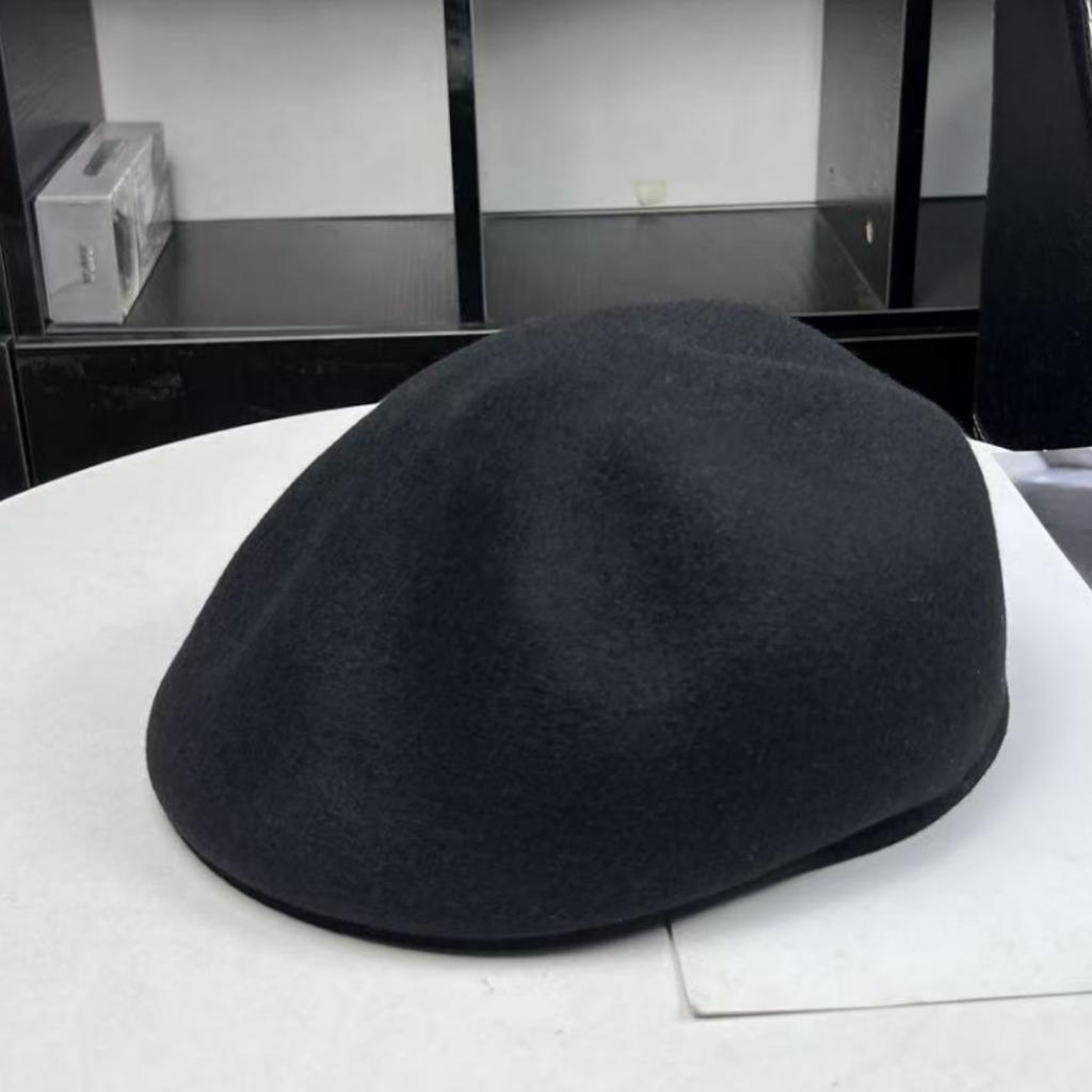 French men and women autumn and winter wool beret women British style retro painter hat versatile face peaked cap tide