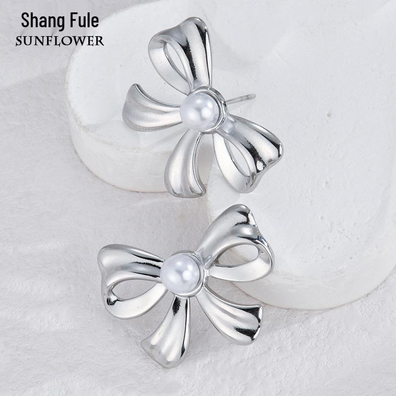 

European & American Style Stainless Steel Bow Pearl Earrings for Women