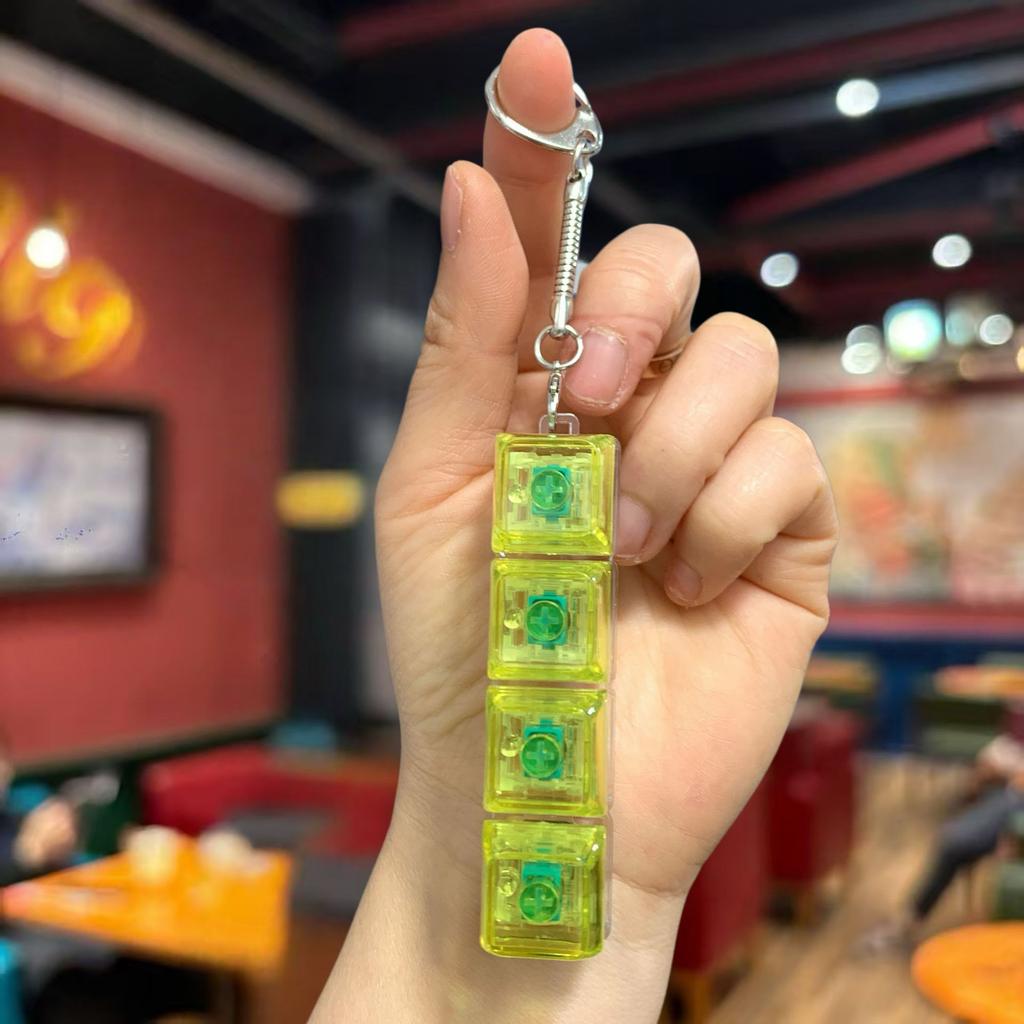 Popular Russian Key Keychain Transparent Fingertip Decompression Luminous Toy Mechanical Keyboard Car Key