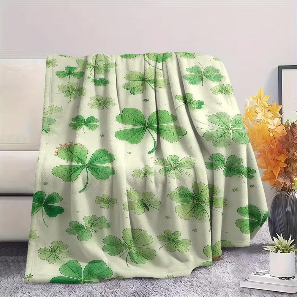 1PC Clover Print FlAannel Blanket, High quality Comfortable for All Seasons, Home Decor, Warmth and Comfort