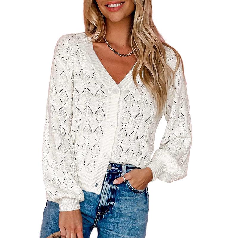 

Gray V-Neck Crocheted Cardigan Sweater with Long Sleeves and Buttoned Front S белый