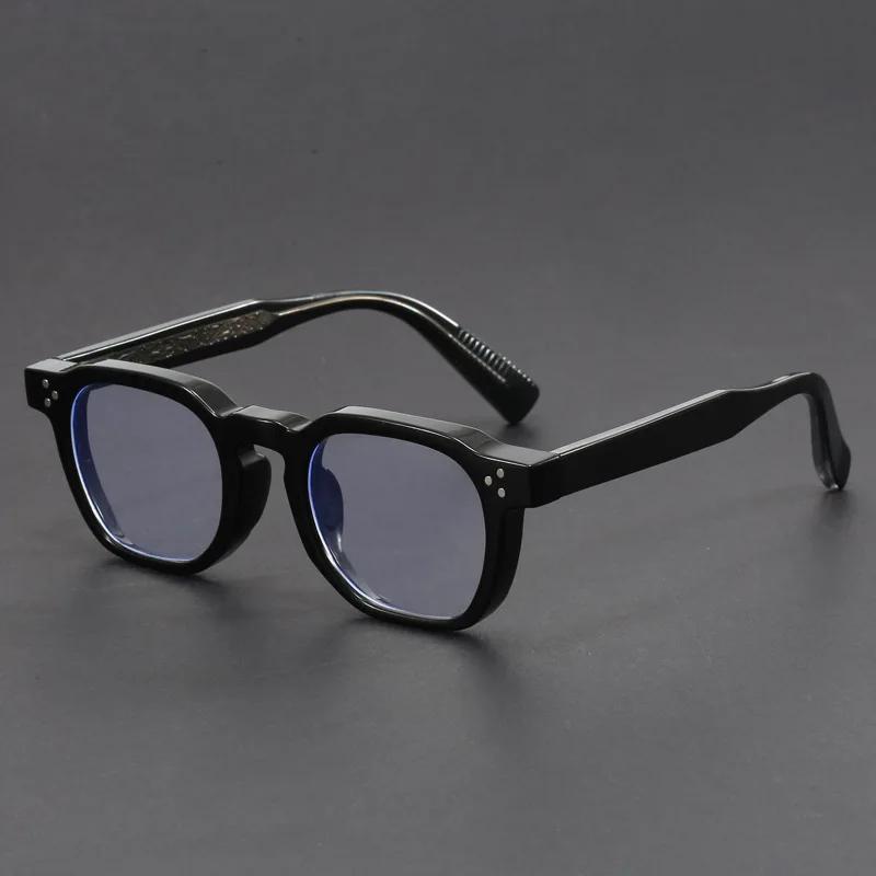 

Retro Square Eyeglasses Frame Men Women Fashion Designer Gradient Eyeglasses Literary Trendy Rivets Punk Flat Mirrors