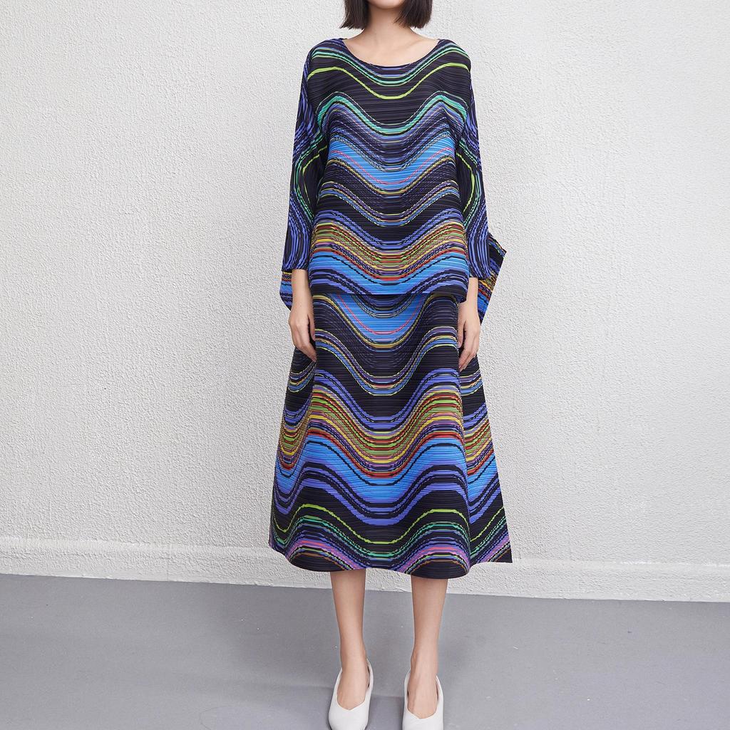 Miyake Plus Size Autumn Stripe Bodycon Skirt & Loose Pleated Top Two-Piece Set for Women