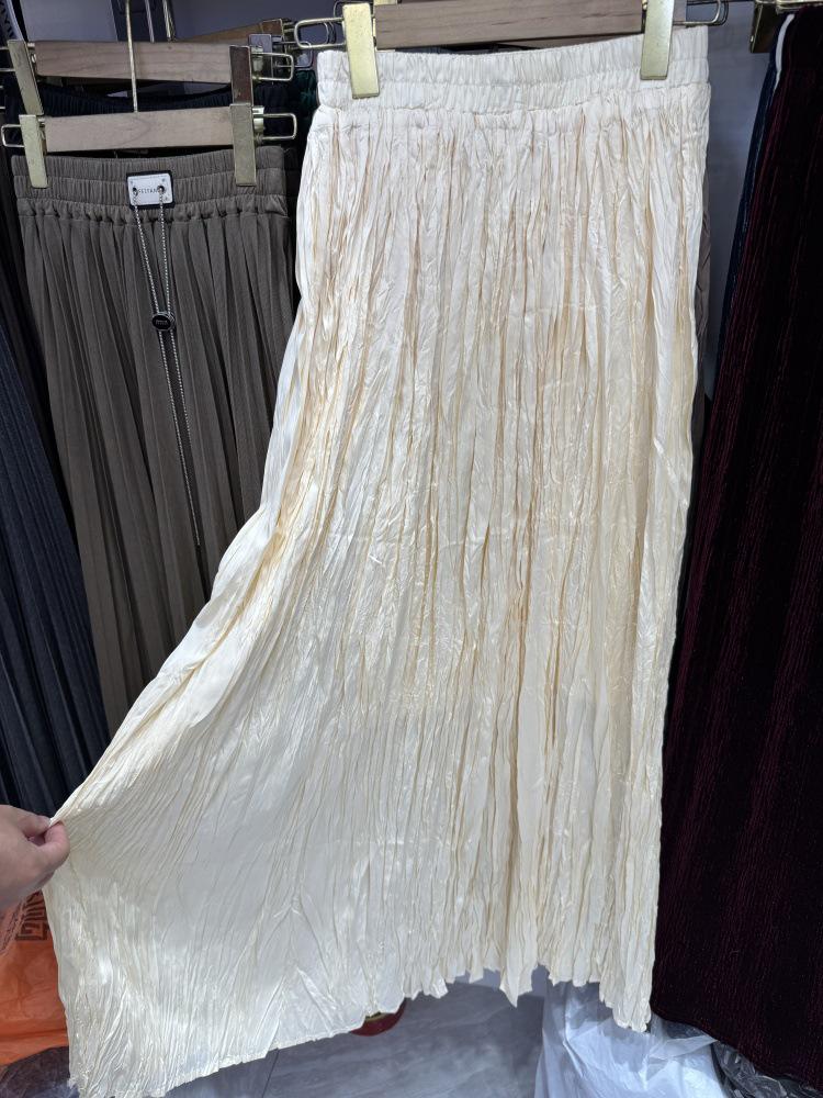 Women's 2026 Spring Textured Pleated Skirt - High Waist, Large Hem, Long Length, Simple Style