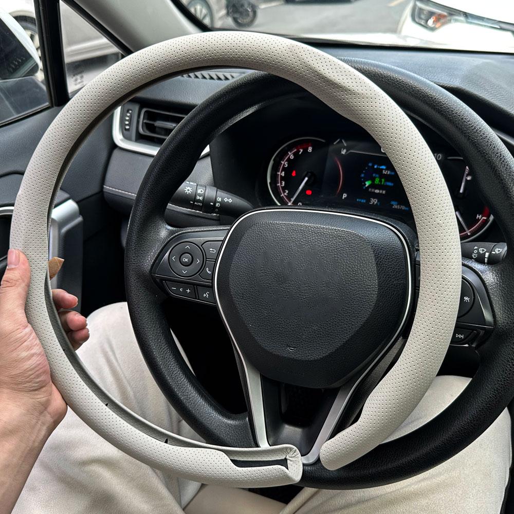 Leather Round Car Steering Wheel Cover Flat-Bottom Breathable Comfortable Feel Steering Wheel Cover D-type Steering Accessories