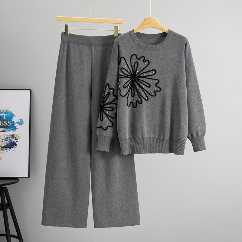 Autumn and Winter Chic Flower Design Round Neck Long Sleeve Hot Diamond Pullover Sweater Wide Leg Pants Two-piece Set