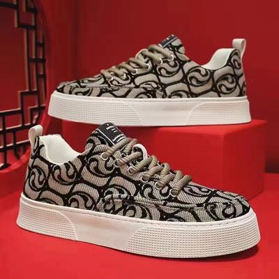 Men's Board Shoes Printed Embroidered Cloth Casual Shoes Low Top Soft Sole Trend Sports Shoes for Men