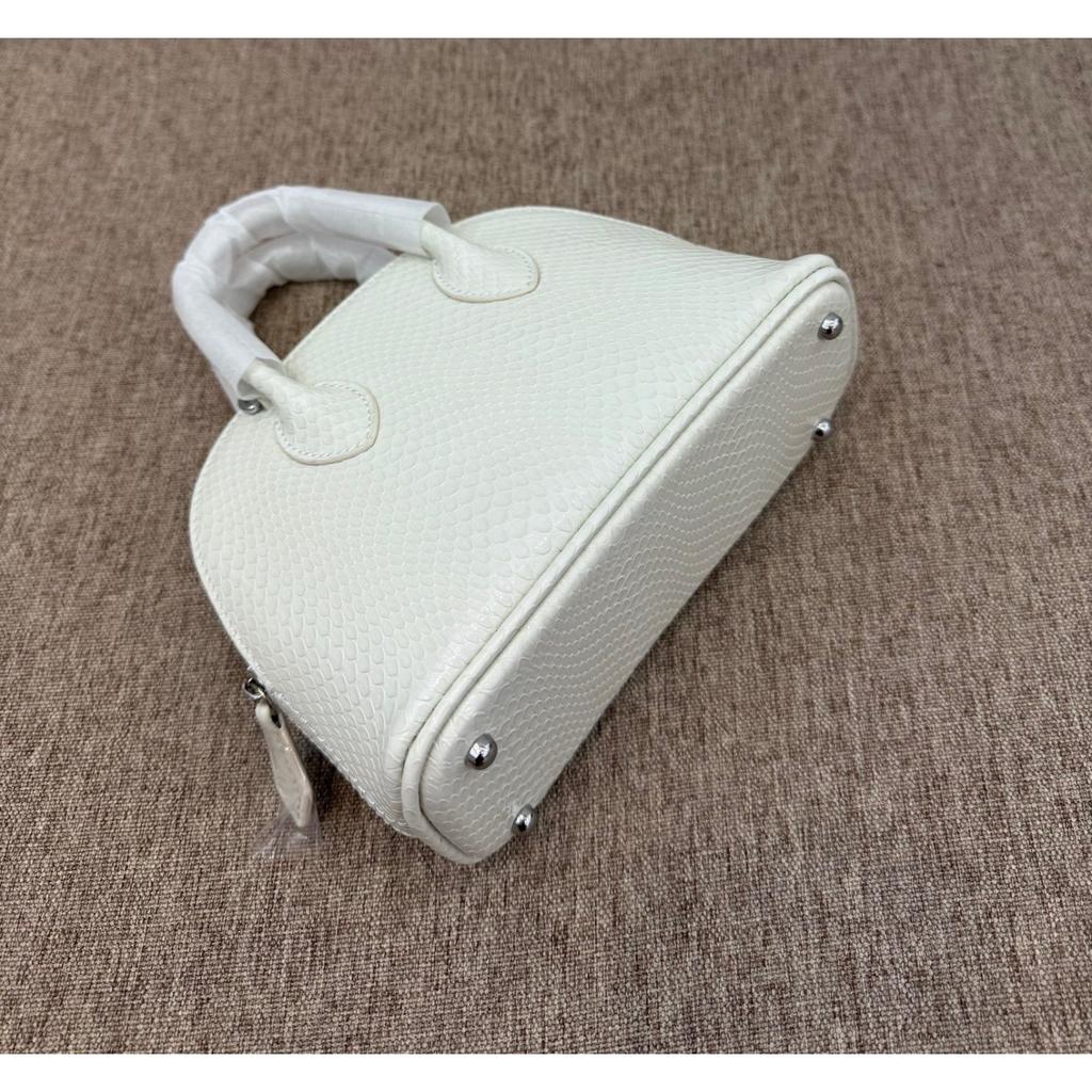 Hand Carry Mini Shell Bag 2026 New Versatile Snake Pattern Cowhide Bowling Bag Genuine Leather Shoulder Messenger Bag Small Bag