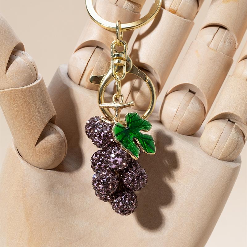 Luxury Rhinestone Grape Keychain, Fashion Car Key Ring Pendant, Cute Bling Key Accessory for Women Girls Gift
