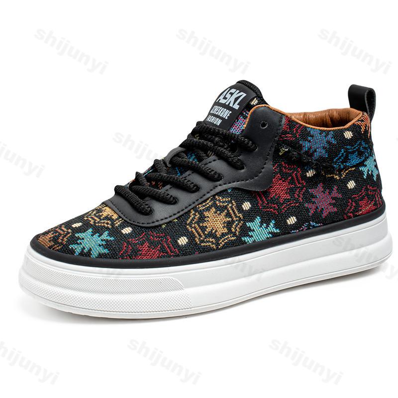 Fashion 2025 Spring New Retro Flower Print Fashion Trend Casual Shoes Men's Comfortable Shallow Mouth Thick Soled Sports Chunky sneakers