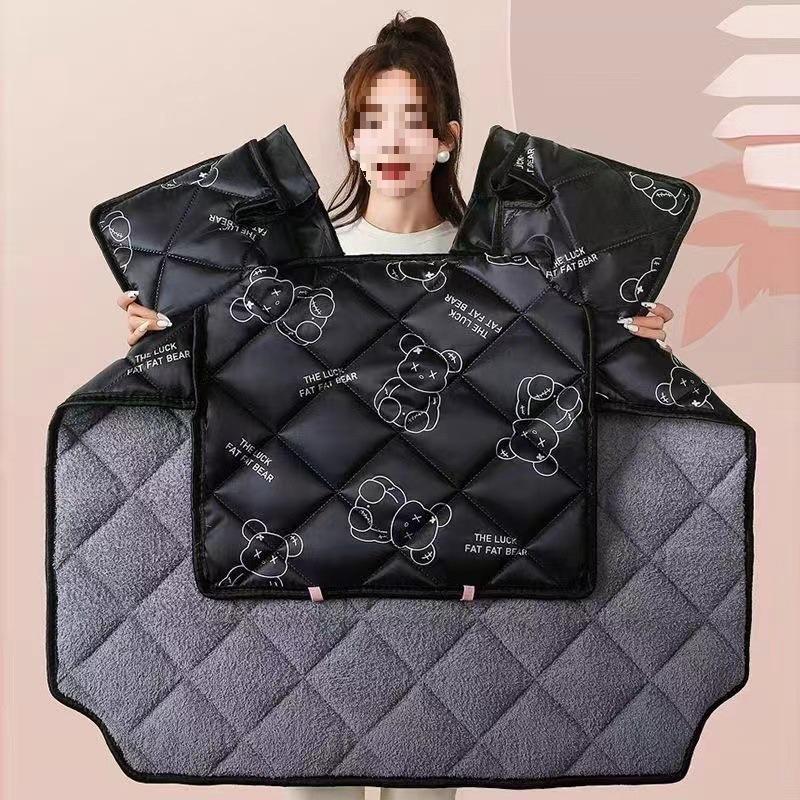 

All-Season Electric Vehicle & Motorcycle Windproof Fleece Cover - Thickened, Waterproof, & Rainproof for Windshields