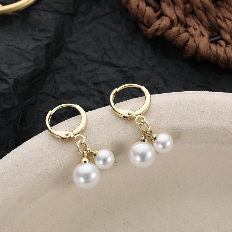 Pearl Earrings Fashion Temperament Elegant Celebrity Style Stud Earrings