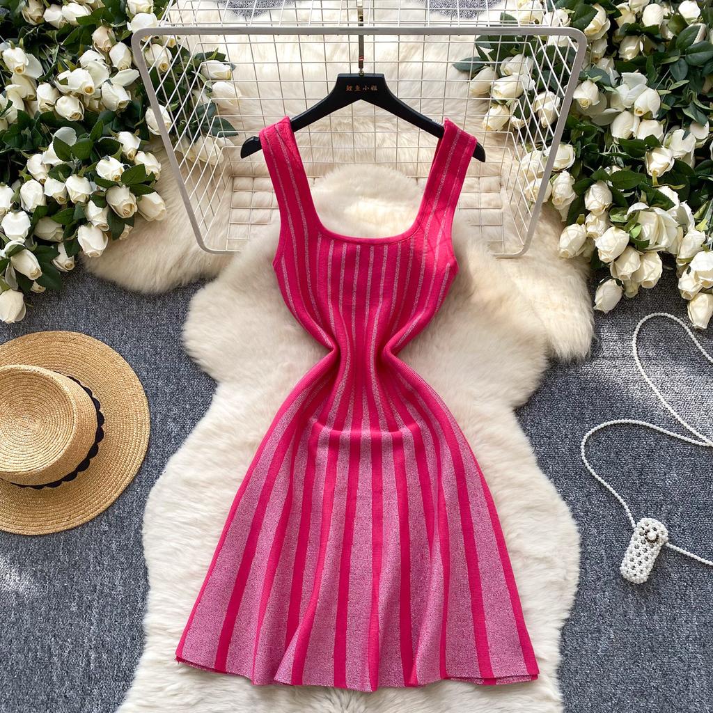 Knitted Dress Women's Summer New High-end Square Neck Sleeveless Suspender Waist Bright A-word Short Skirt
