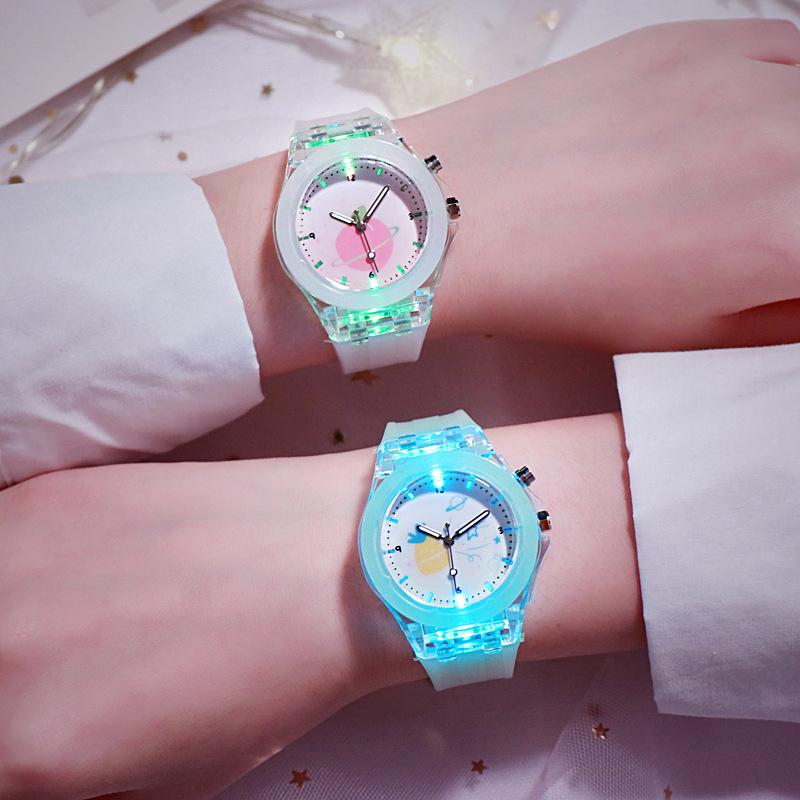 Silicone Durable Children's Quartz Watch with Light, Digital Display