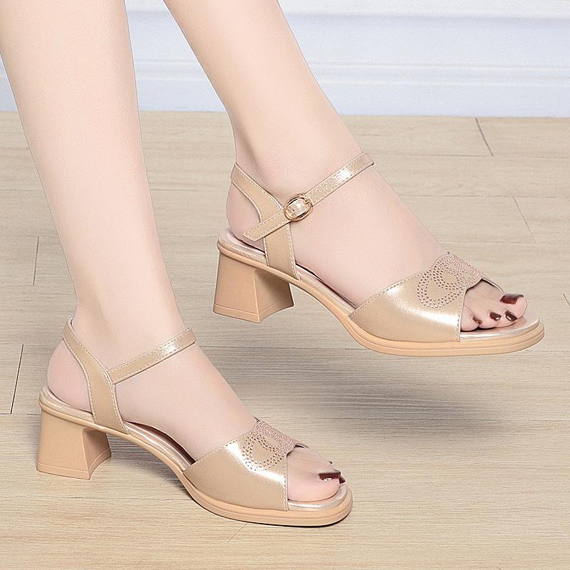 Women's Sandals with Rhinestones for Summer, Comfortable, Middle-aged and Casual, Mid-heeled, Thick-heeled, Fashionable High-heeled Shoes
