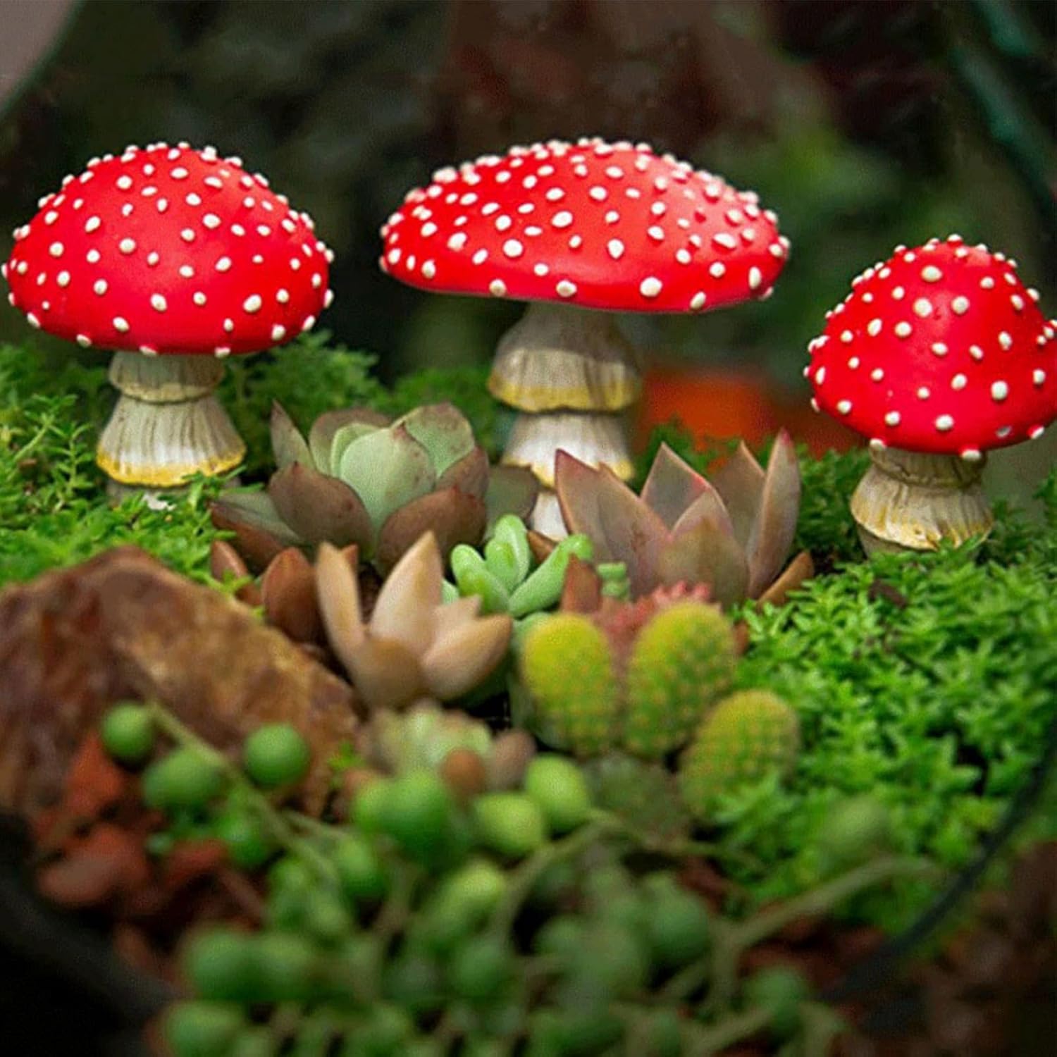 3PCS Mushroom Statue Decor, Glow in The Dark Fairy Garden Decor, Mushroom Ornaments for Garden Lawn