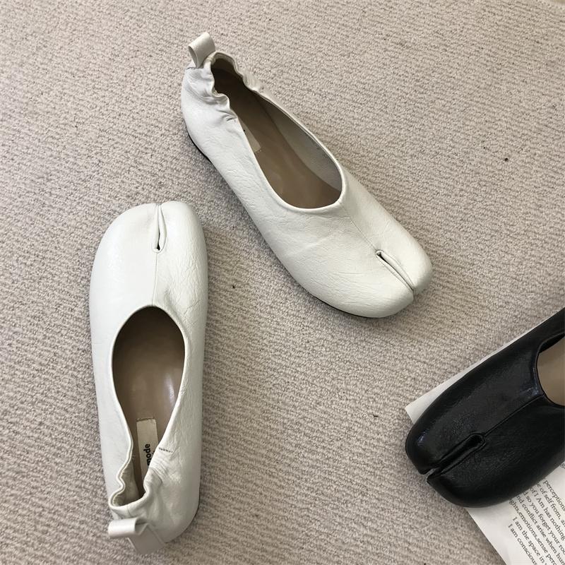 Fashion IPPEUM Women Split Toe Shoes Ballet Flat Mary Janes  2024 New Black Pu Leather Flats Ballerina