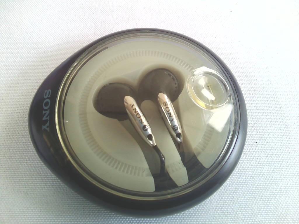 SONY MDR-E837 Stereo Earphones Working Condition