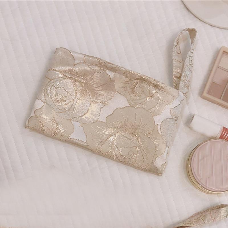 

Женская косметичка с розовым цветочным принтом в стиле ретро, ​​женский маленький клатч с цветочным принтом, дорожные сумки, студенческий пенал, сумки для хранения