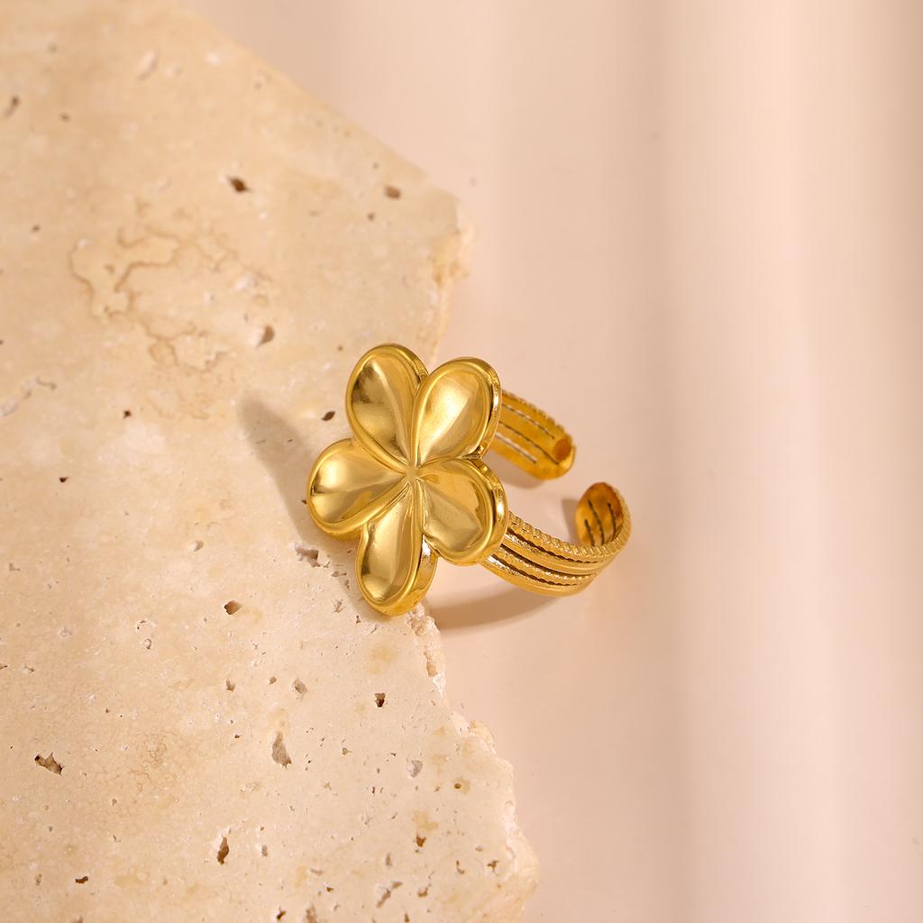 CARLIDANA New Gold-Plated Stainless Steel With Pearl Rings Jewelry Women Zircon Flower Butterfly Leaf Rings Adjustable Fashion